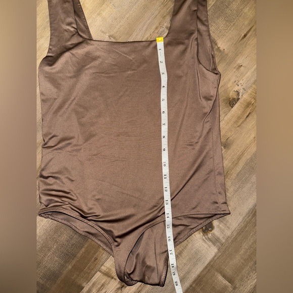 The Workshop Square Neck Bodysuit - Picture 5 of 5